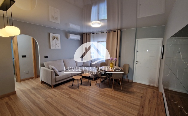 Herverkoop - Rijwoning - Orihuela Costa - Villamartín