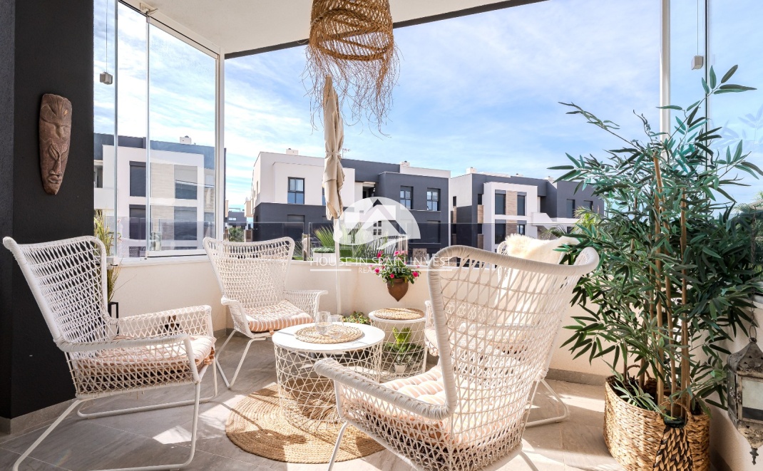 Resale - Apartment  - Orihuela Costa - Los Altos