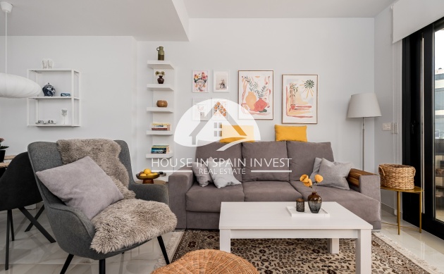 Resale - Apartment  - Orihuela Costa - Los Altos