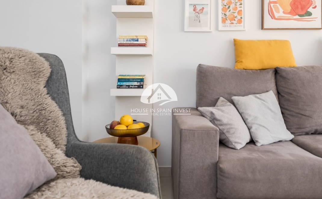 Resale - Apartment  - Orihuela Costa - Los Altos