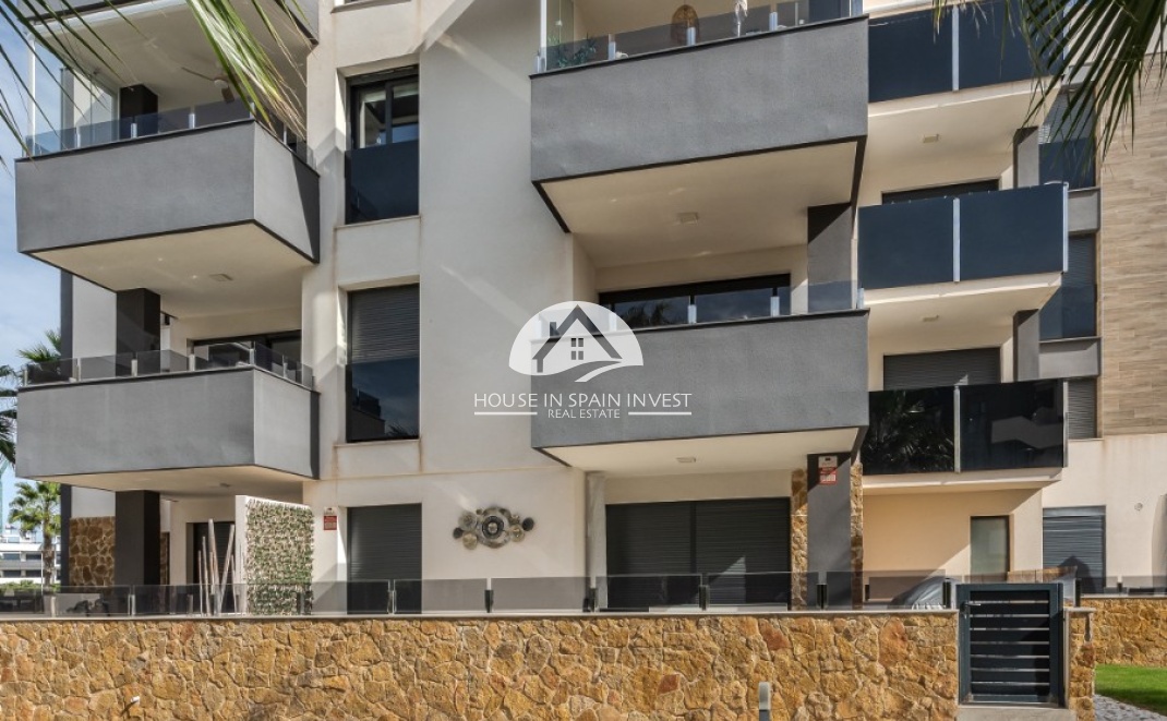 Resale - Apartment  - Orihuela Costa - Los Altos