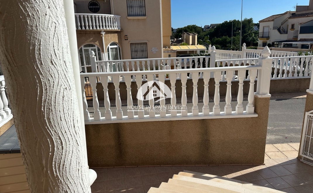 Herverkoop - Villa - Orihuela Costa - Villamartín