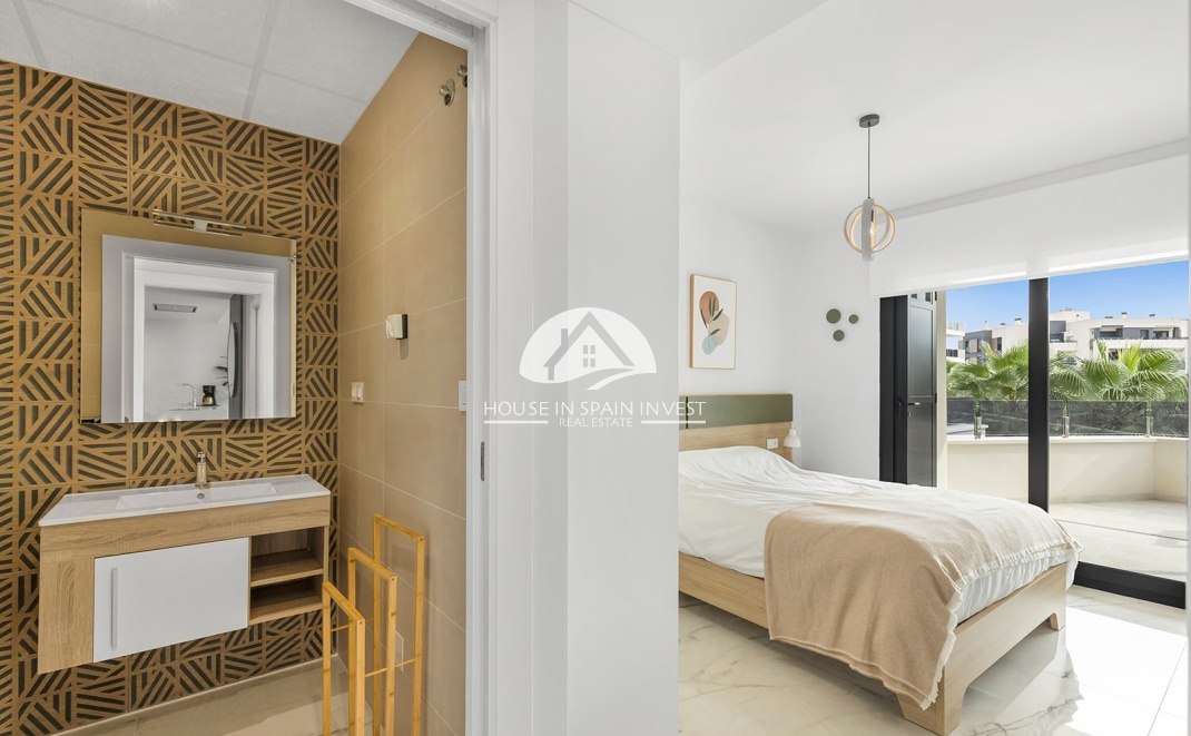 Resale - Apartment  - Orihuela Costa - Los Altos