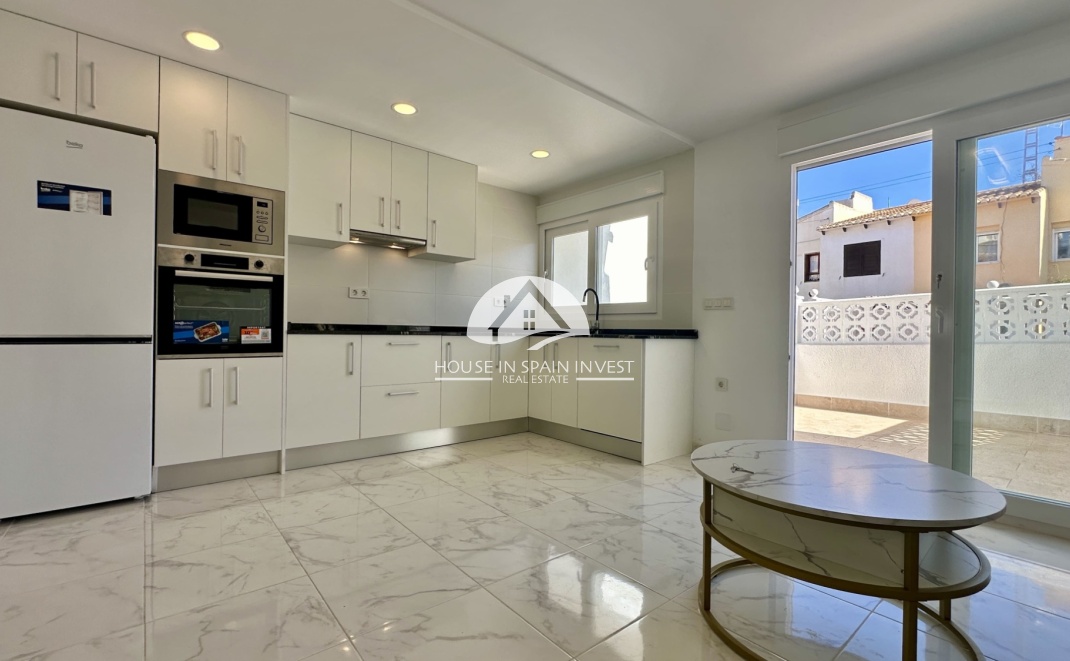 Resale - Townhouse - Torrevieja - Los Balcones  