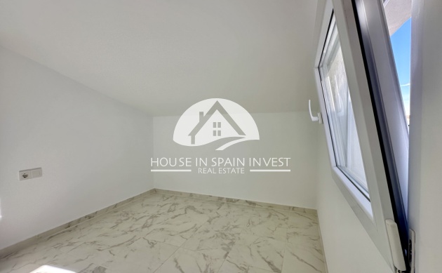 Resale - Townhouse - Torrevieja - Los Balcones  
