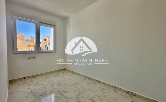 Resale - Townhouse - Torrevieja - Los Balcones  