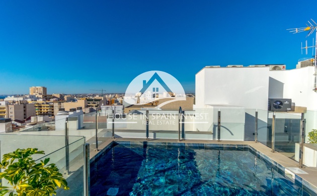 Resale - Apartment  - Torrevieja - Playa del Cura