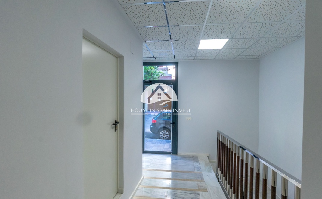 Resale - Apartment  - Torrevieja - Playa del Cura