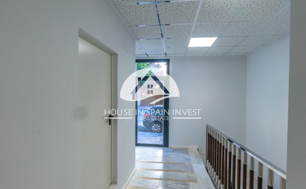 Resale - Apartment  - Torrevieja - Playa del Cura