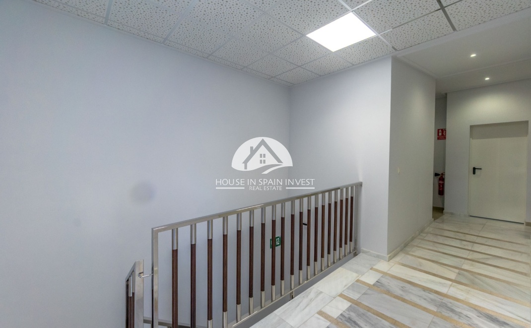 Resale - Apartment  - Torrevieja - Playa del Cura