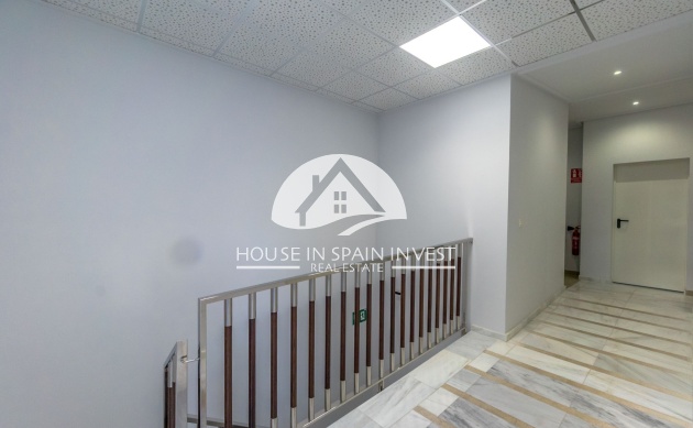 Resale - Apartment  - Torrevieja - Playa del Cura