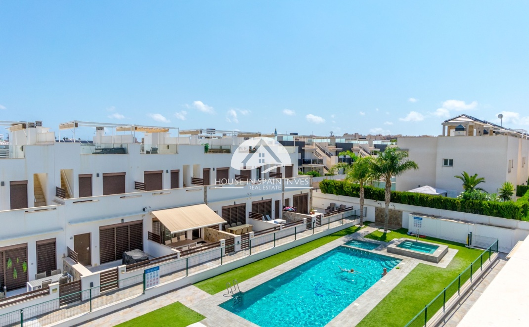 Herverkoop - Rijwoning - Torrevieja