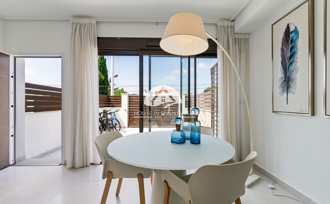 Herverkoop - Rijwoning - Torrevieja