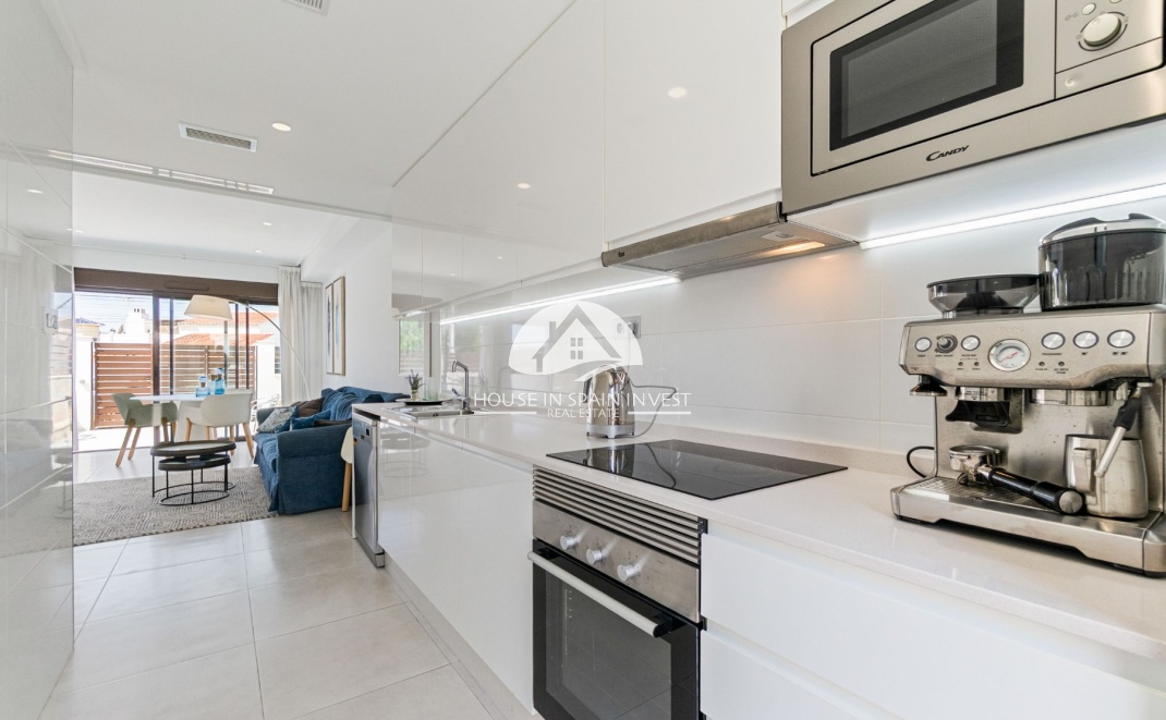 Herverkoop - Rijwoning - Torrevieja