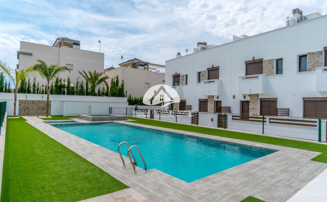 Herverkoop - Rijwoning - Torrevieja