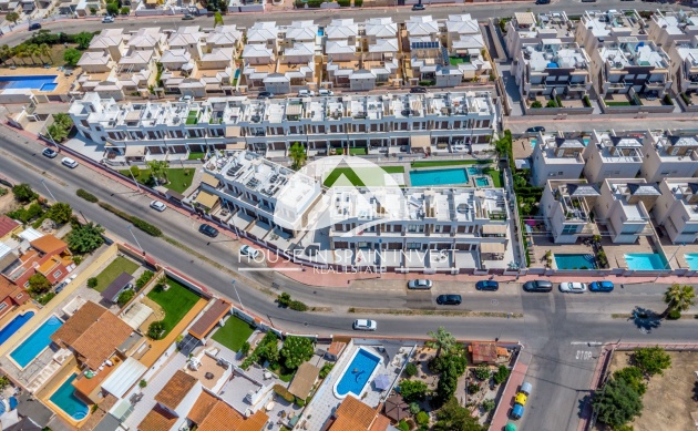 Herverkoop - Rijwoning - Torrevieja