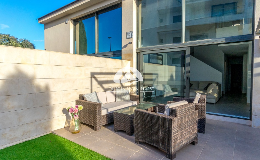 Herverkoop - Villa - Orihuela Costa - Villamartín