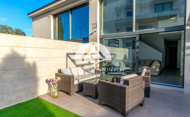 Herverkoop - Villa - Orihuela Costa - Villamartín