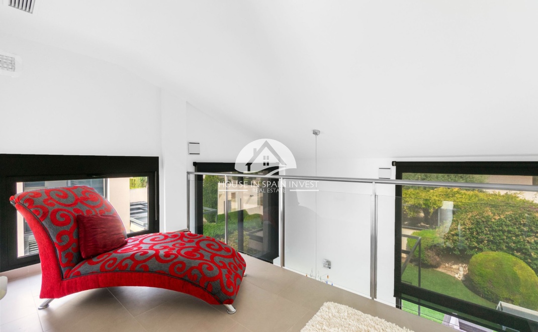 Herverkoop - Villa - Orihuela Costa - Villamartín