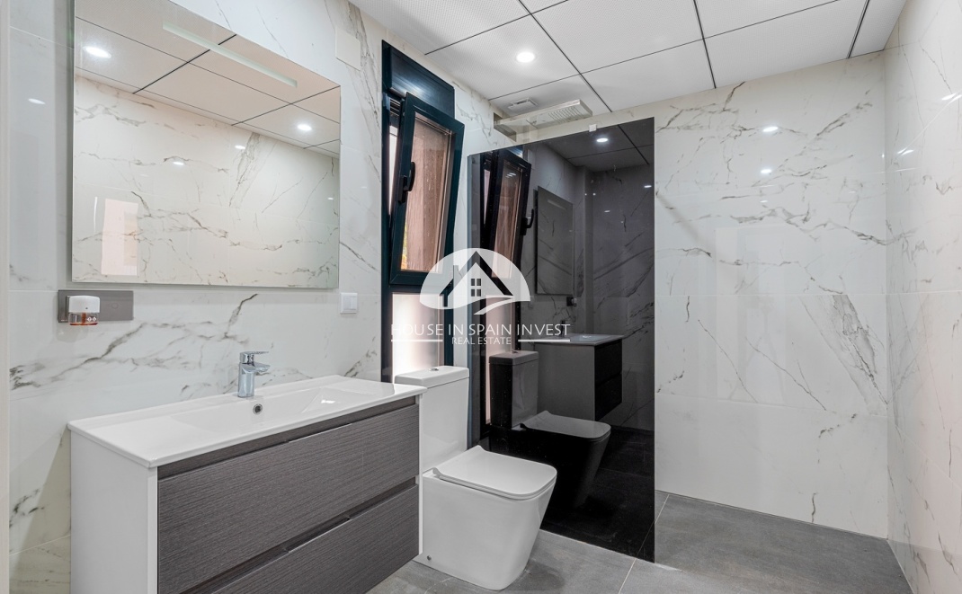 Herverkoop - Villa - Orihuela Costa - Lomas de Campoamor