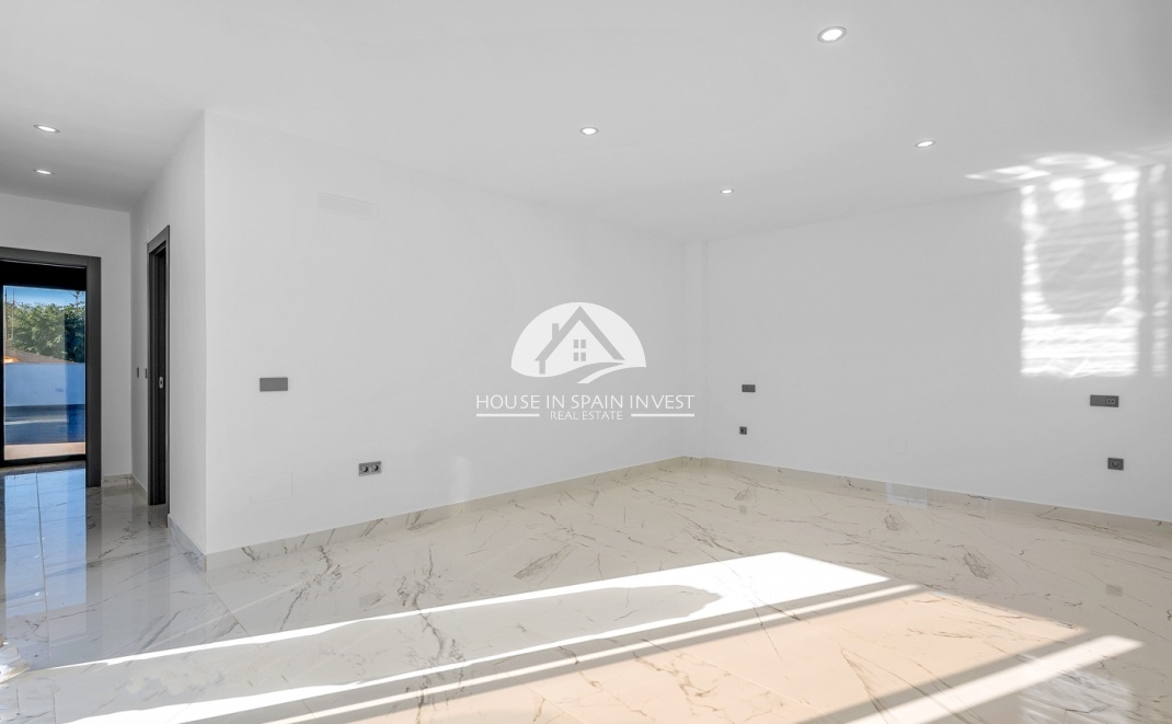 Herverkoop - Villa - Orihuela Costa - Lomas de Campoamor