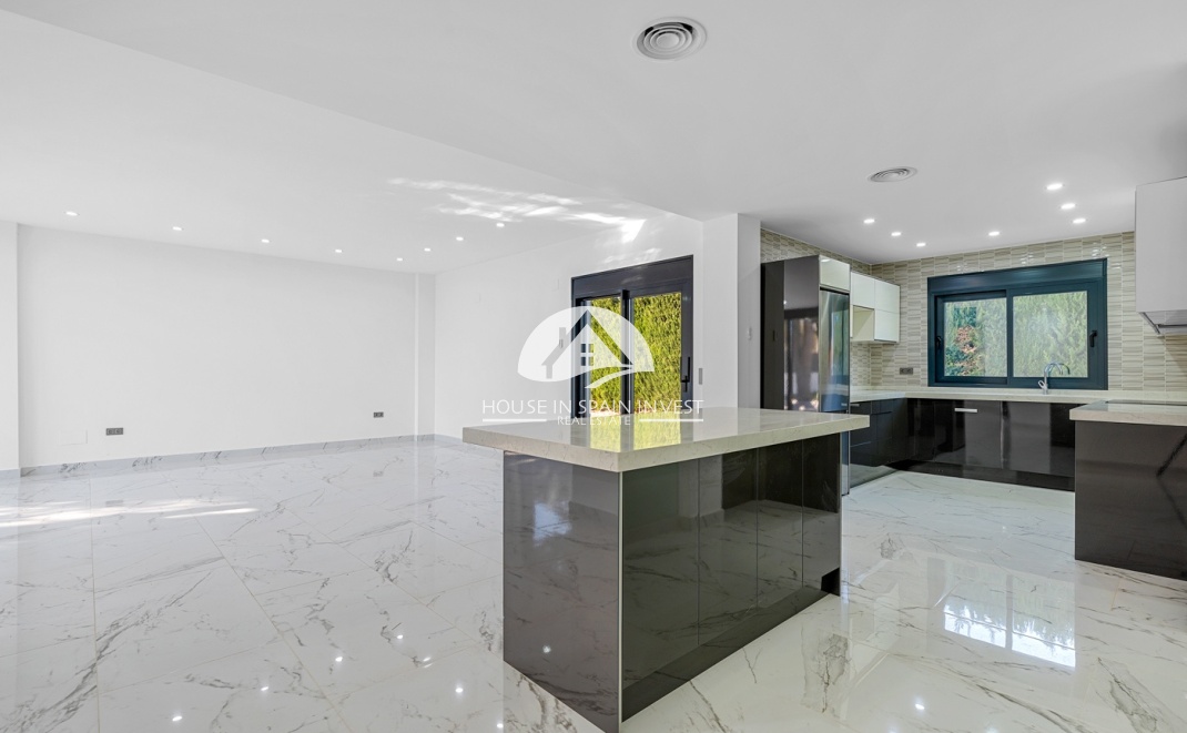 Herverkoop - Villa - Orihuela Costa - Lomas de Campoamor