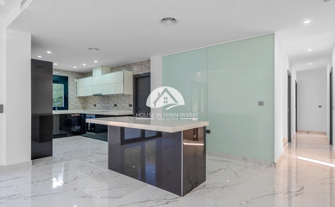 Herverkoop - Villa - Orihuela Costa - Lomas de Campoamor