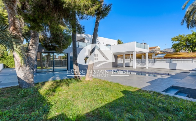 Herverkoop - Villa - Orihuela Costa - Lomas de Campoamor