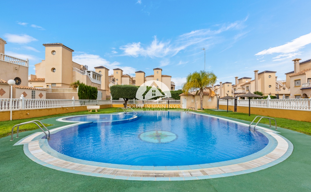 Resale - Apartment  - Orihuela Costa - Lomas De Cabo Roig