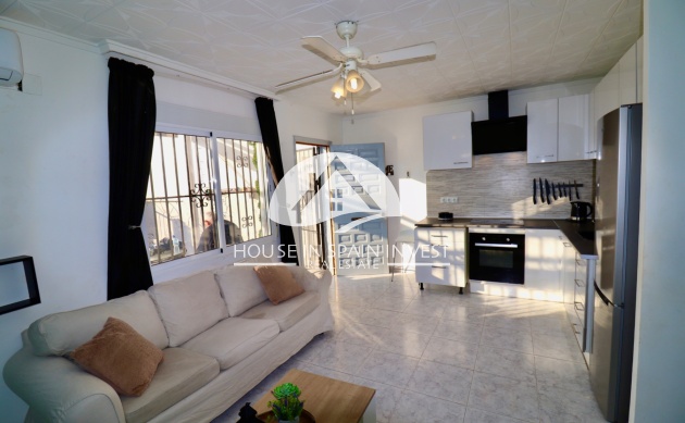 Herverkoop - Rijwoning - Torrevieja - Torreta - El Salado