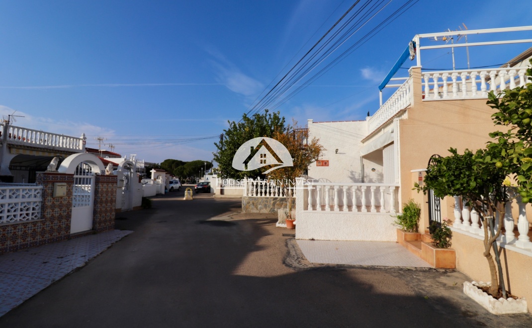 Herverkoop - Rijwoning - Torrevieja - Torreta - El Salado