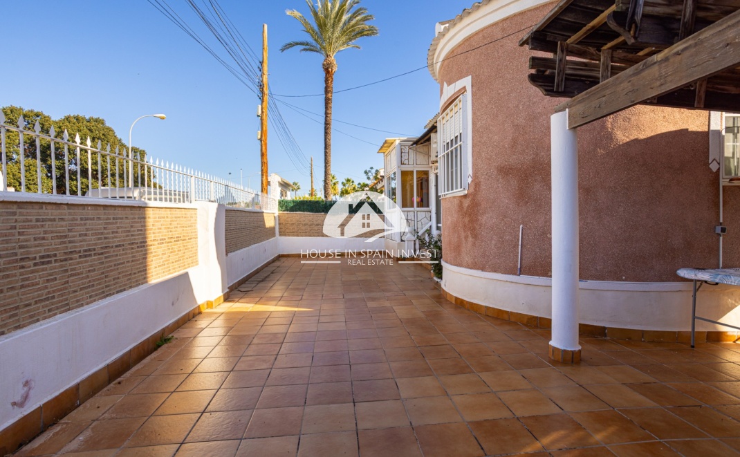 Resale - Villa - Torrevieja - La Siesta - El Chaparral - San Luis