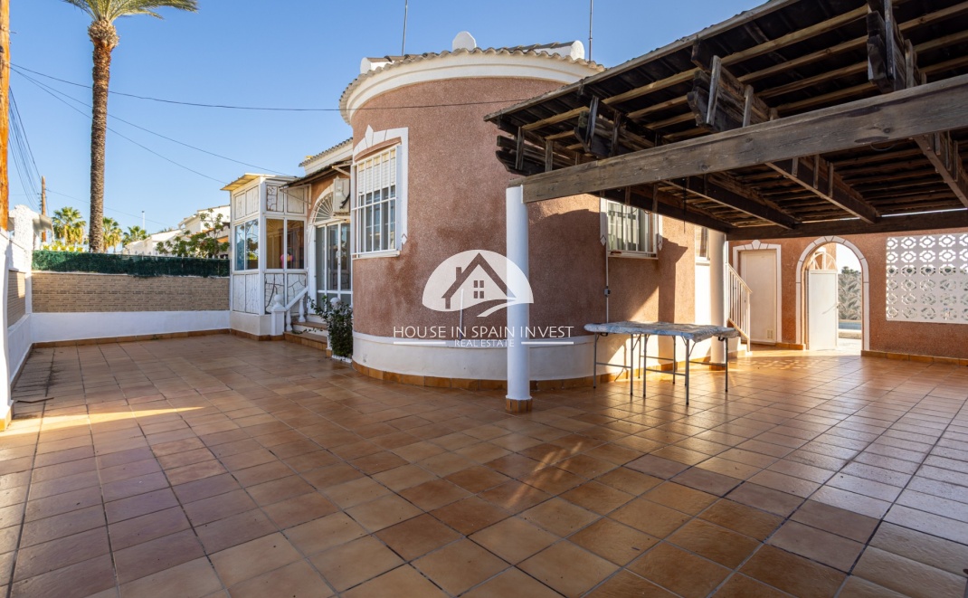 Resale - Villa - Torrevieja - La Siesta - El Chaparral - San Luis