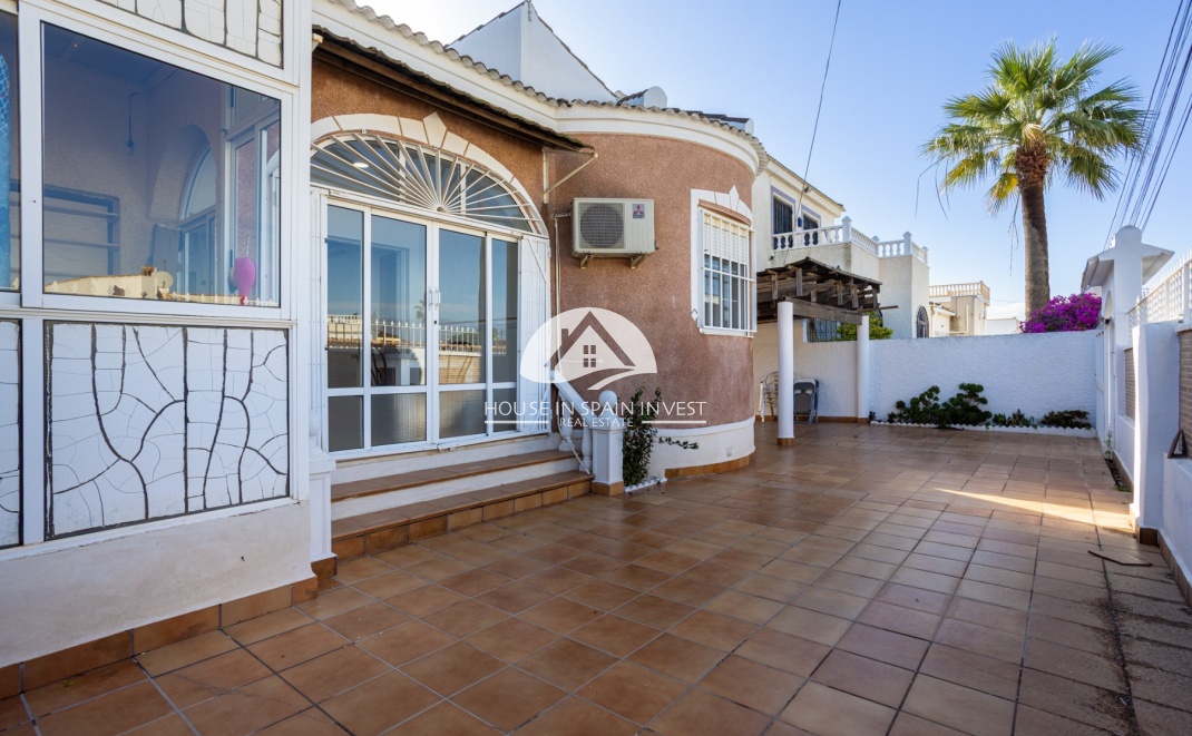 Resale - Villa - Torrevieja - La Siesta - El Chaparral - San Luis