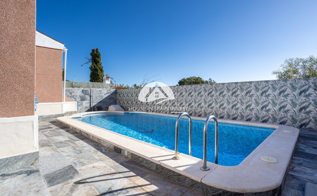 Resale - Villa - Torrevieja - La Siesta - El Chaparral - San Luis