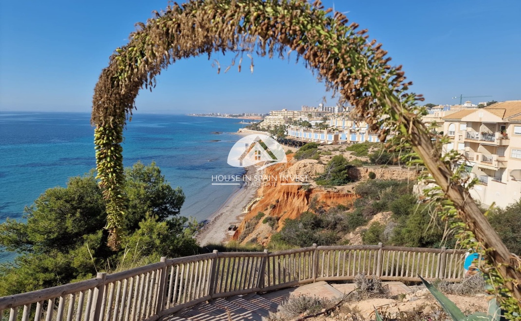 Herverkoop - Villa - Orihuela Costa - Las Ramblas