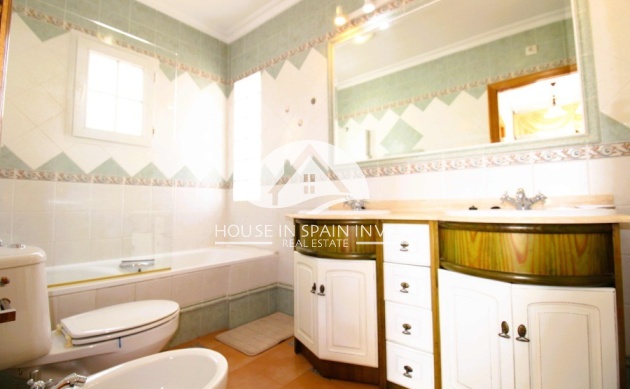 Reventa - Chalet - Orihuela Costa - Villamartín