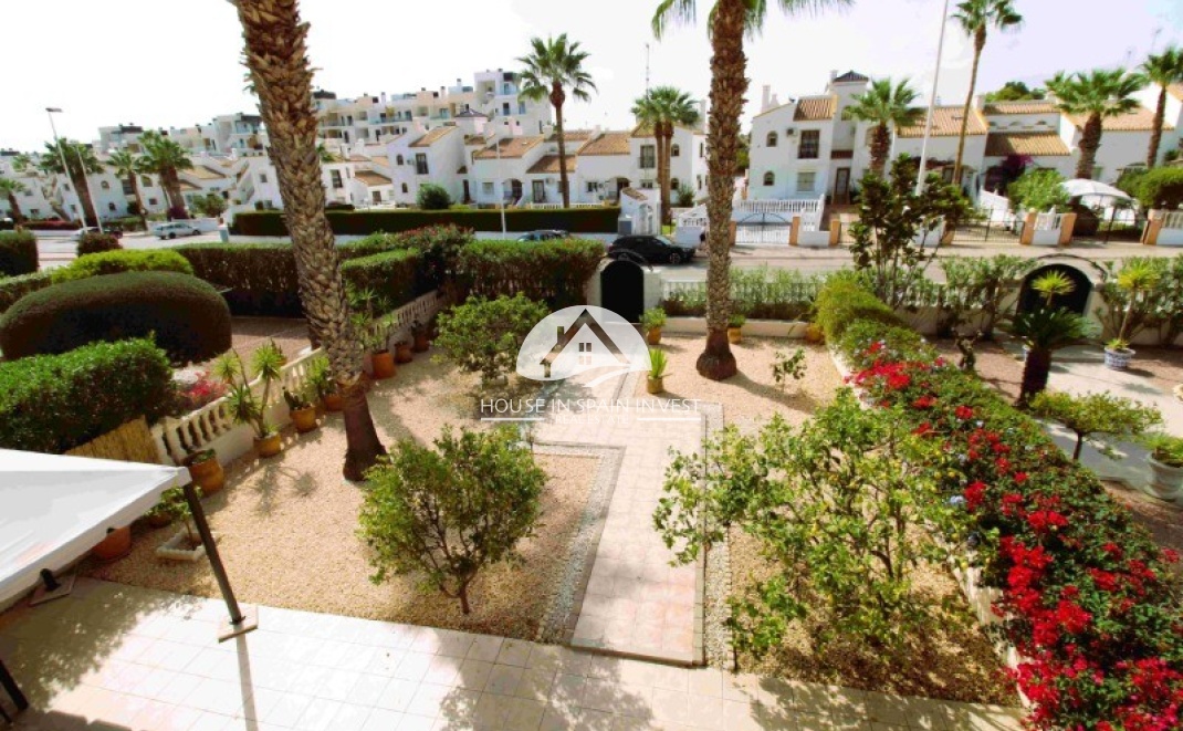 Reventa - Chalet - Orihuela Costa - Villamartín