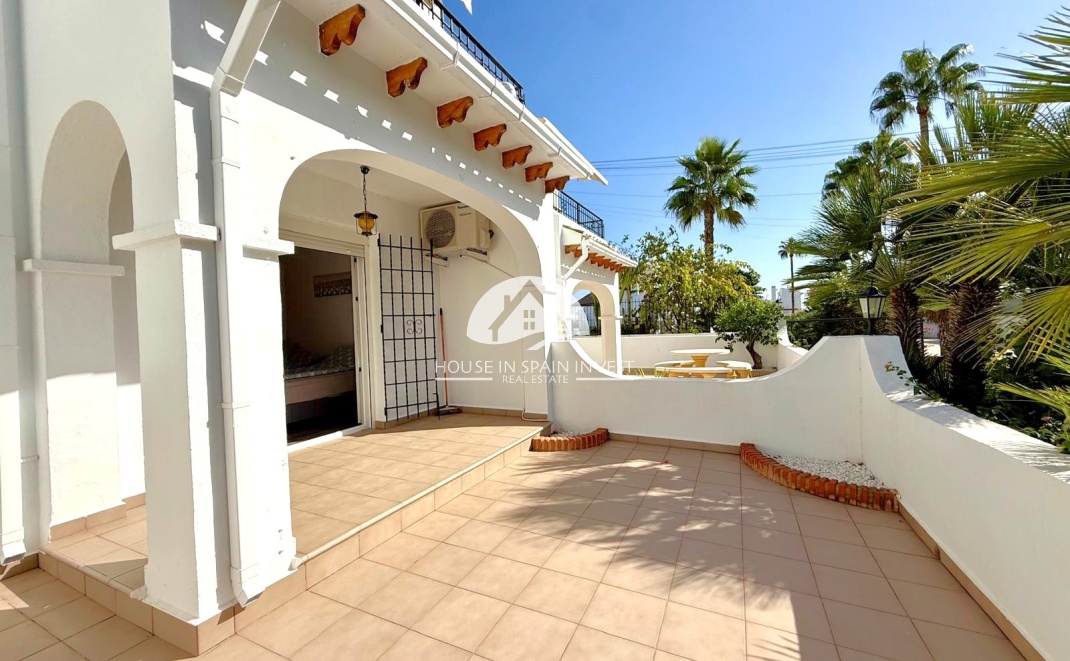 Herverkoop - Villa - Orihuela Costa - Villamartín