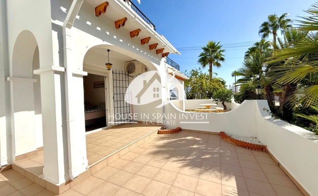 Herverkoop - Villa - Orihuela Costa - Villamartín