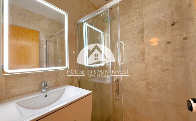 Herverkoop - Villa - Orihuela Costa - Villamartín