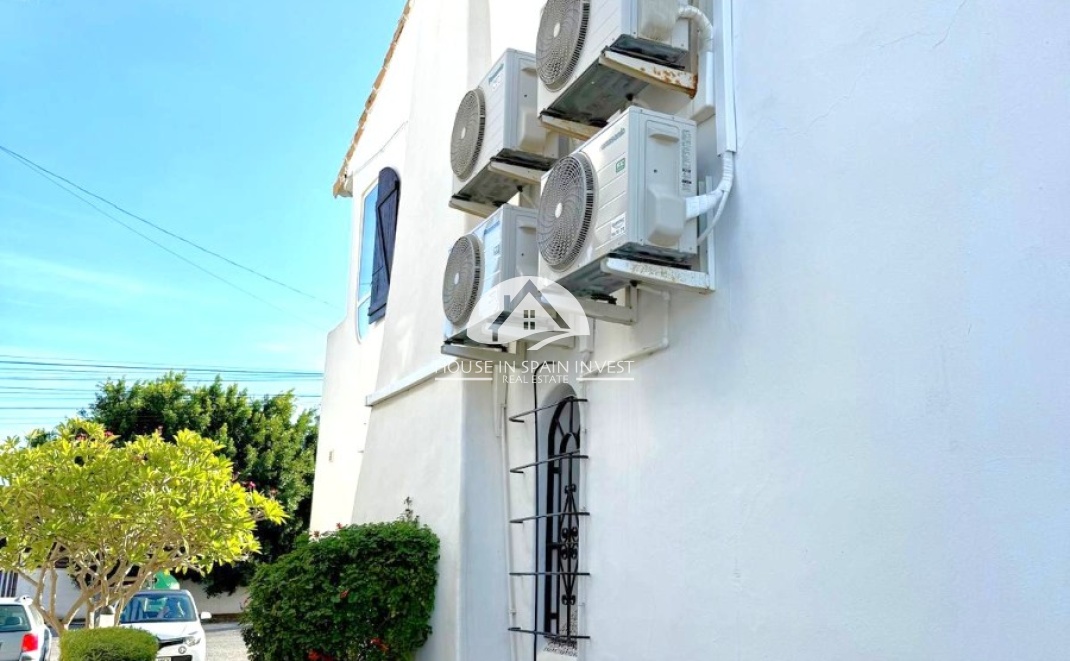 Reventa - Chalet - Orihuela Costa - Villamartín