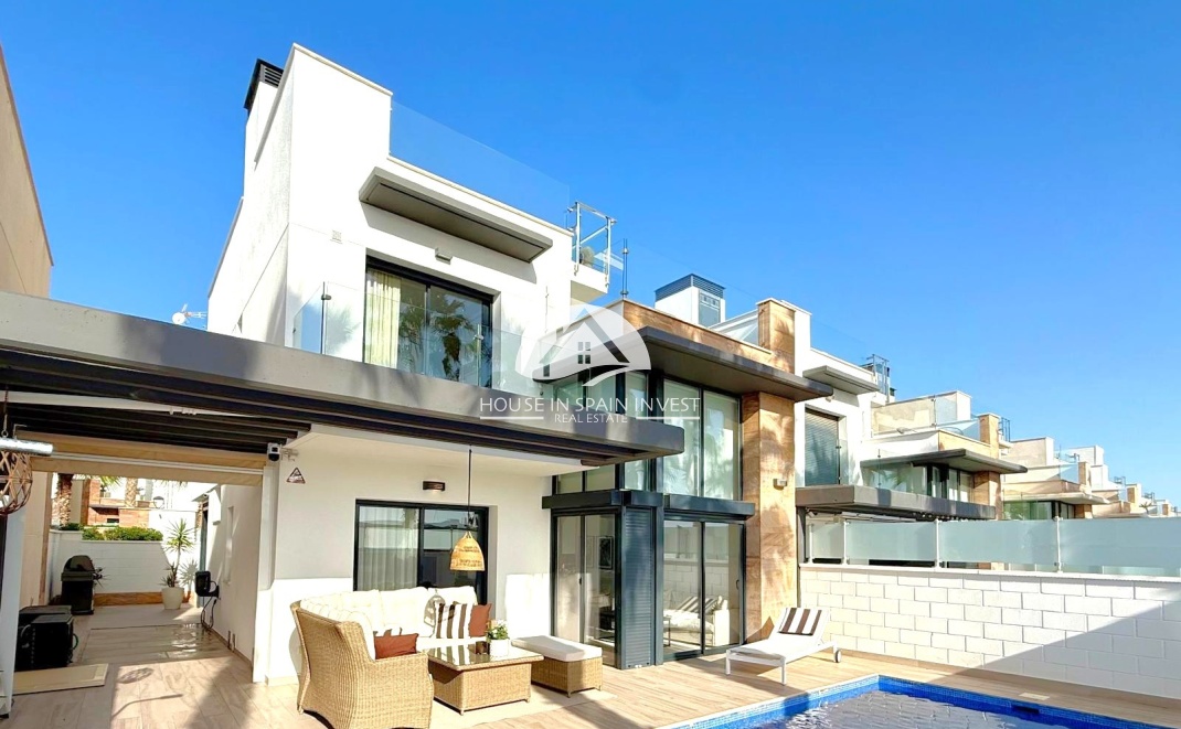 Herverkoop - Villa - Orihuela Costa - Lomas De Cabo Roig