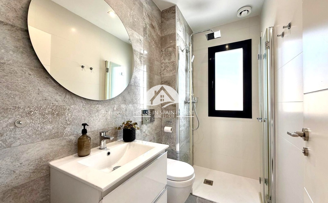 Herverkoop - Villa - Orihuela Costa - Lomas De Cabo Roig