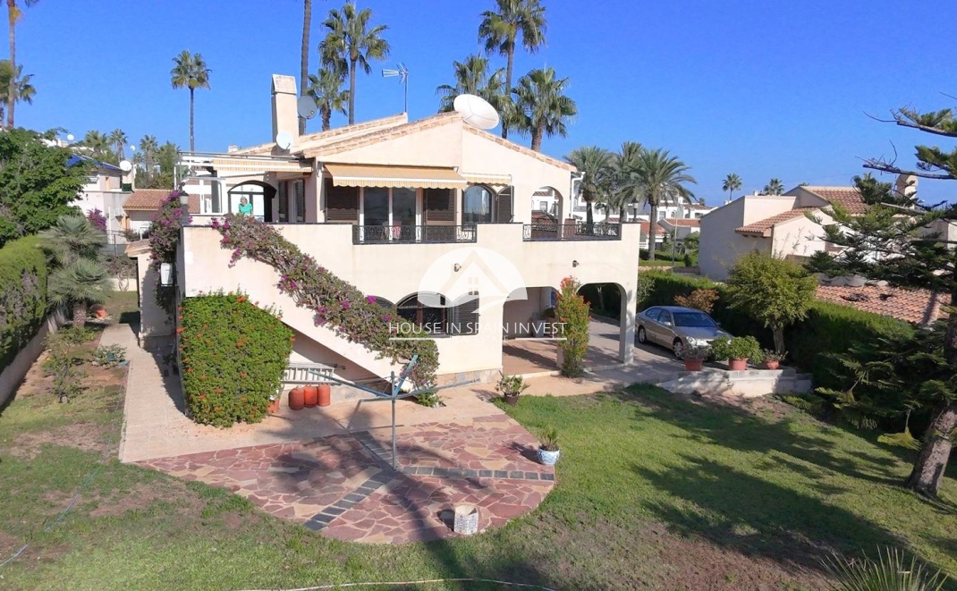 Herverkoop - Villa - Orihuela Costa - Villamartín