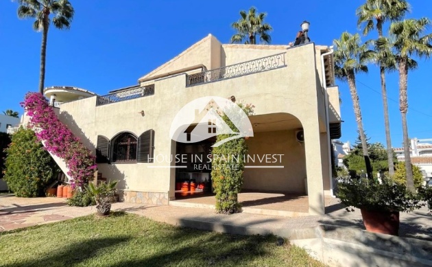 Herverkoop - Villa - Orihuela Costa - Villamartín