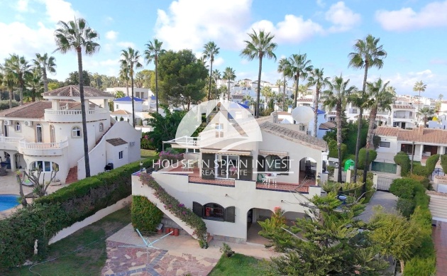 Herverkoop - Villa - Orihuela Costa - Villamartín