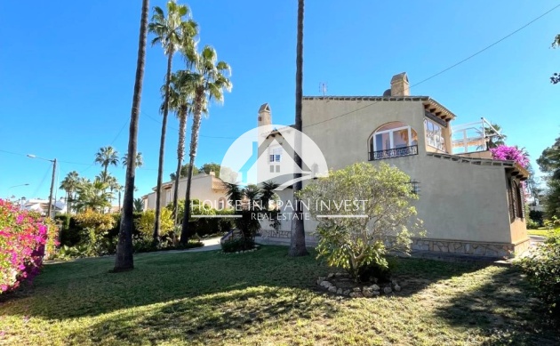 Herverkoop - Villa - Orihuela Costa - Villamartín