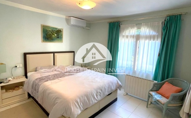 Herverkoop - Villa - Orihuela Costa - Villamartín