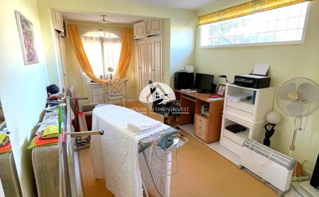 Herverkoop - Villa - Orihuela Costa - Villamartín